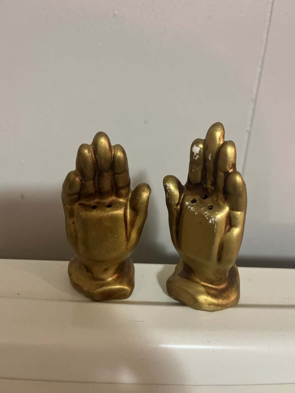 VTG Enesco Praying Hands Salt/Pepper Shakers
